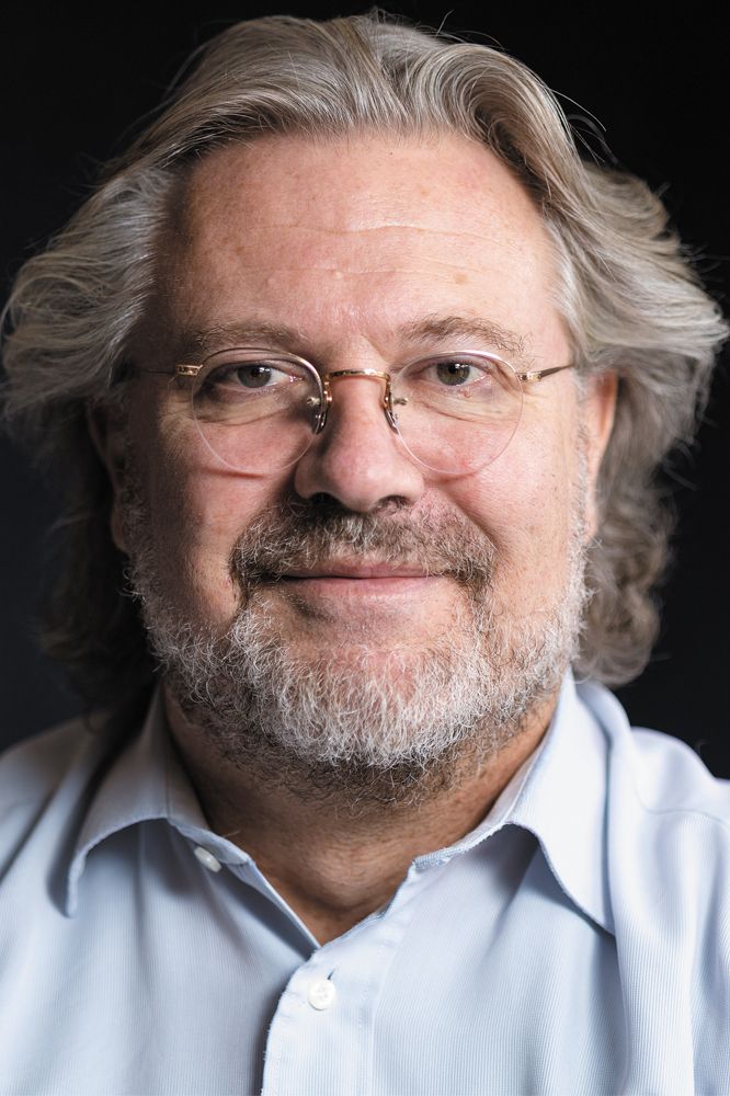 Hans Gort, Arnold Pouls en Ron van Wieringen schreven het boek ‘De Happy Sprint Machine’ over het succesvol ontwikkelen van software.