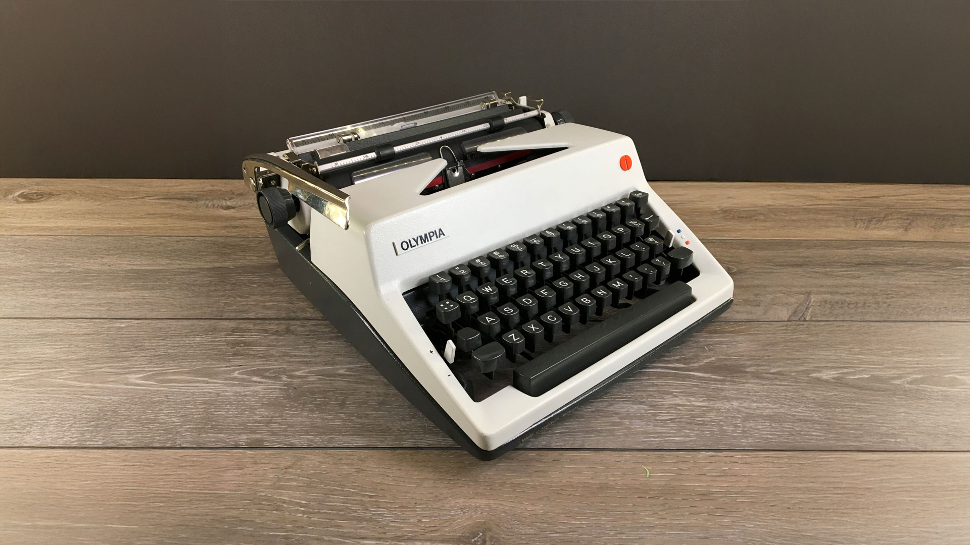 Blog Geerhard Bolte over typevaardigheden. Afbeelding van typemachine.